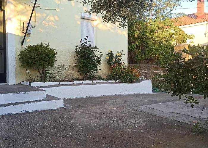 Agrilia Village House-Παραθεριστικό Κατάλυμα